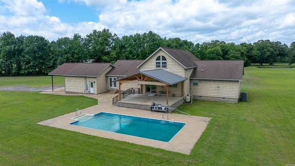 6.47 Acres of Land with Home for Sale in Batesville, Arkansas