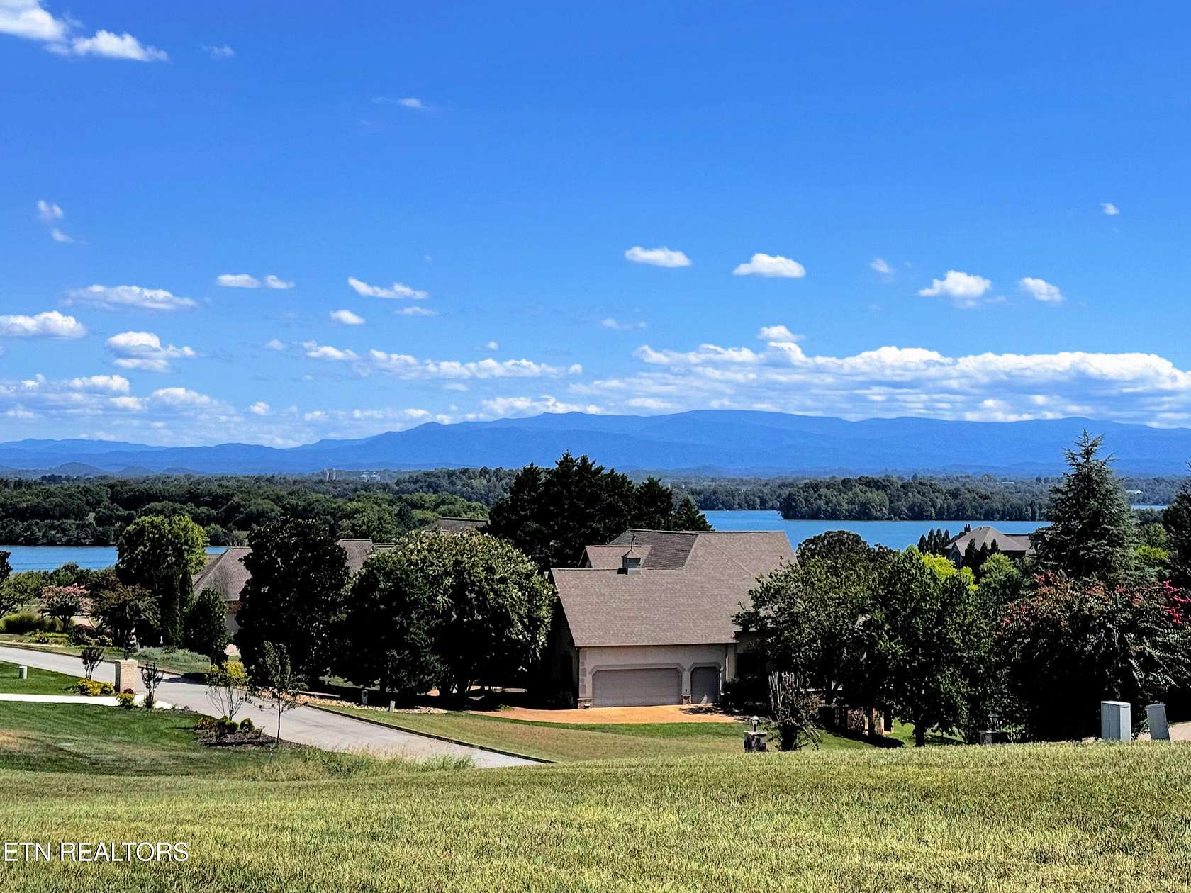 0.39 Acres of Residential Land for Sale in Vonore, Tennessee