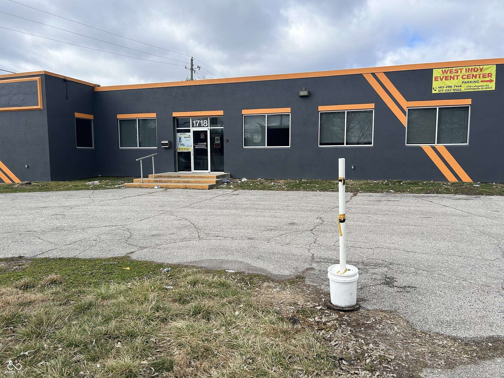 1.73 Acres of Improved Commercial Land for Sale in Indianapolis, Indiana