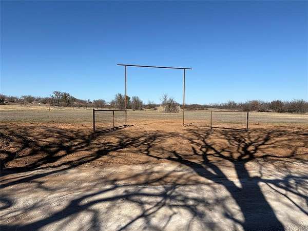 2.56 Acres of Residential Land for Sale in De Leon, Texas