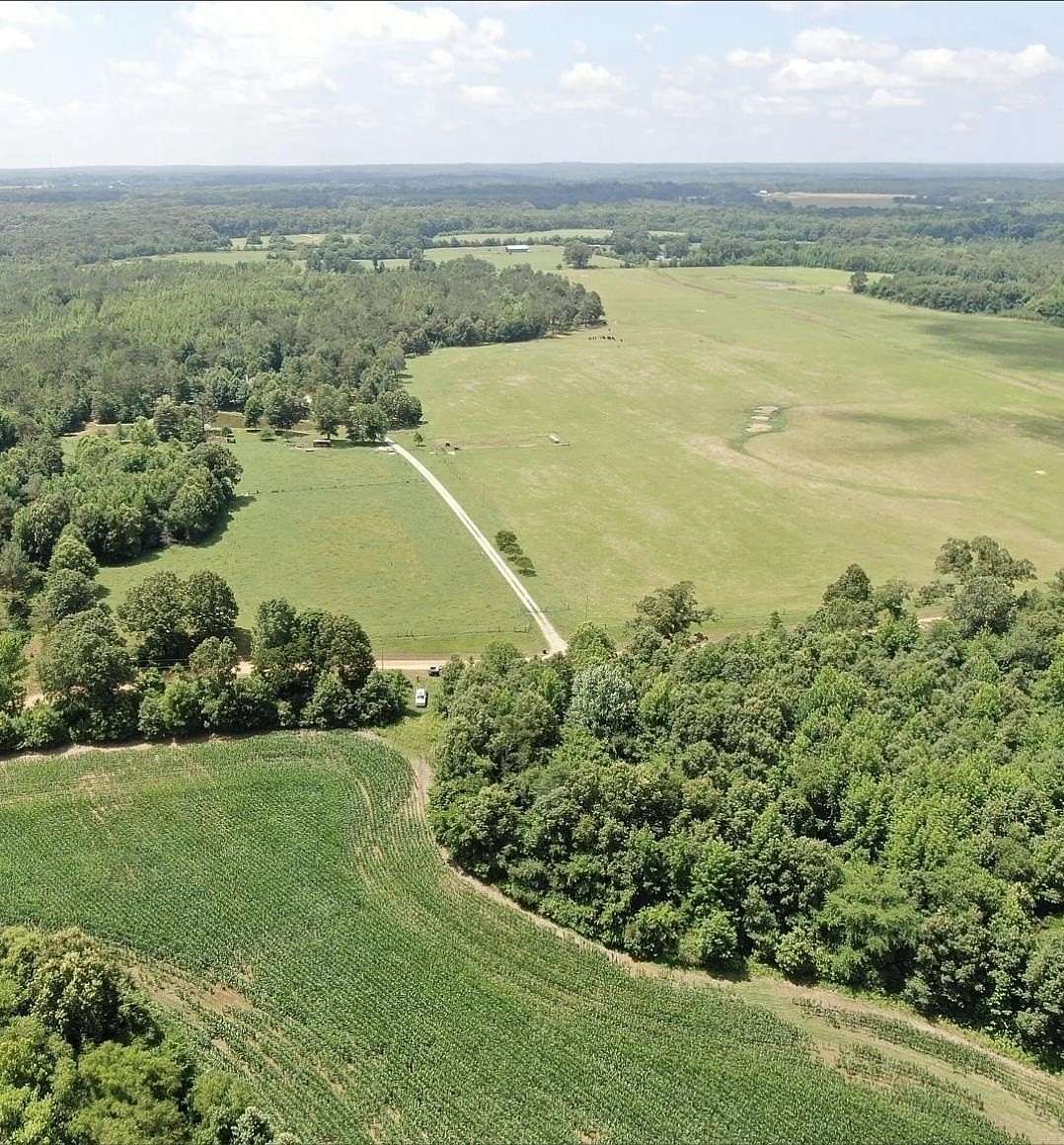 50 Acres of Land for Sale in Moscow, Tennessee