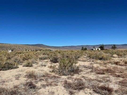 5 Acres of Residential Land for Sale in Benton, California