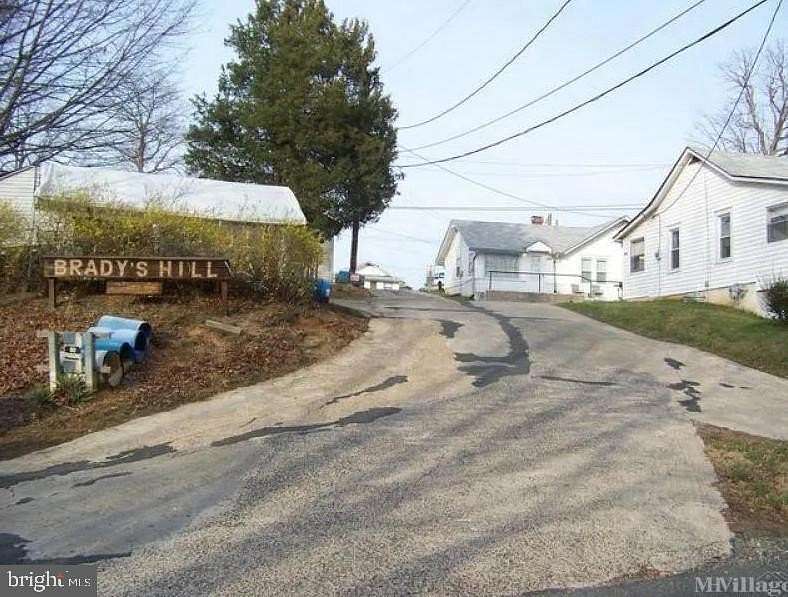 2.69 Acres of Mixed-Use Land for Sale in Triangle, Virginia