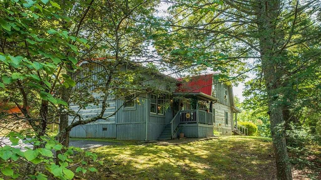 4.1 Acres of Land with Home for Sale in Gatlinburg, Tennessee