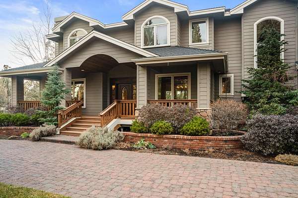 10 Acres of Land with Home for Sale in Bend, Oregon