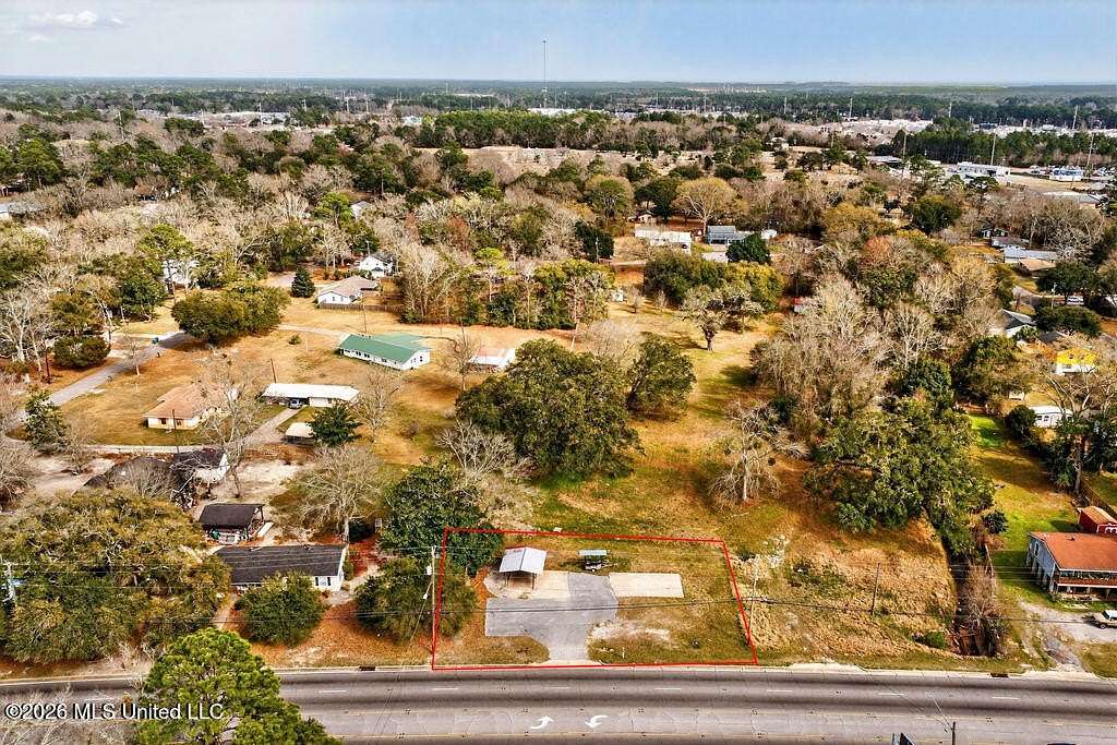 0.33 Acres of Commercial Land for Sale in Pascagoula, Mississippi