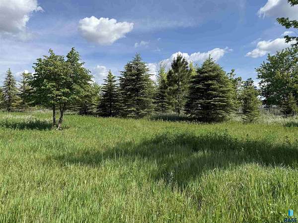 5 Acres of Land for Sale in Harrisburg, South Dakota