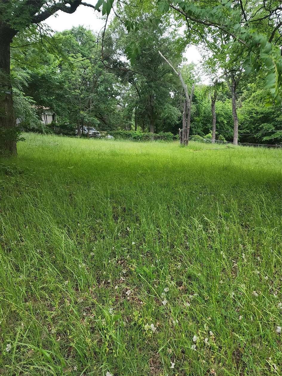 0.37 Acres of Residential Land for Sale in Mabank, Texas