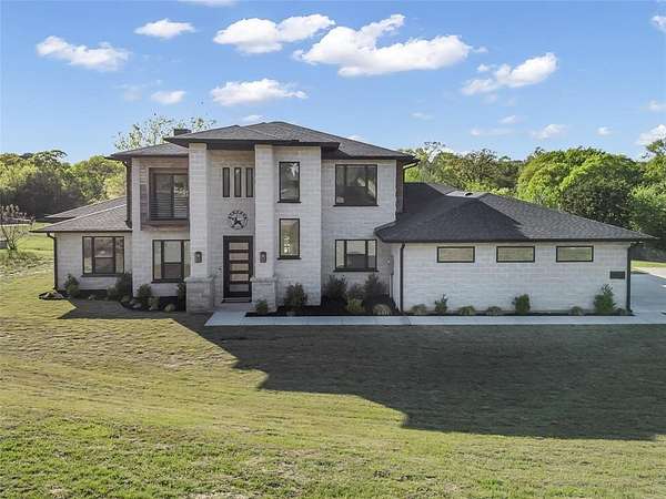 2 Acres of Land with Home for Sale in Weatherford, Texas