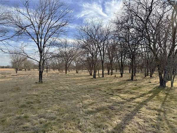 3.16 Acres of Land for Sale in Whitney, Texas