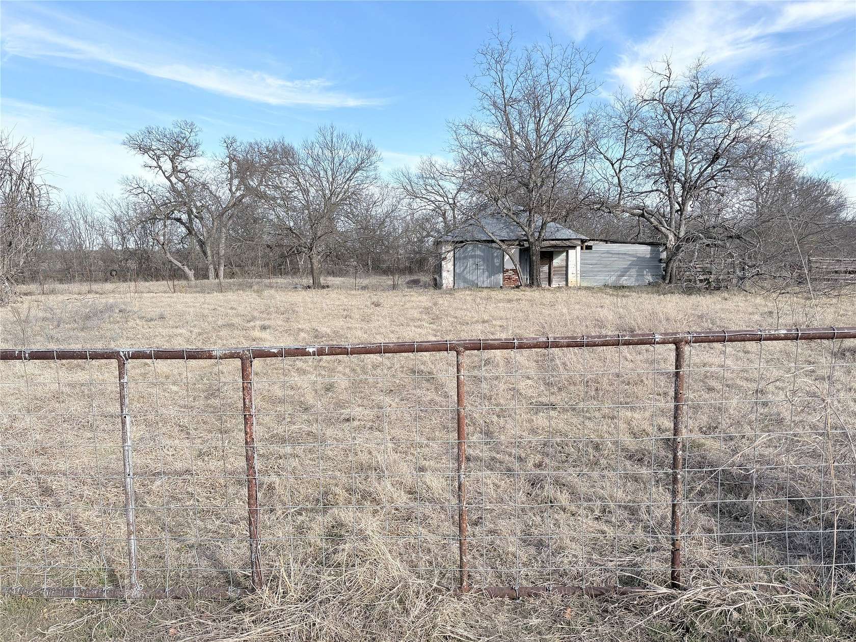1.28 Acres of Residential Land for Sale in Mineral Wells, Texas