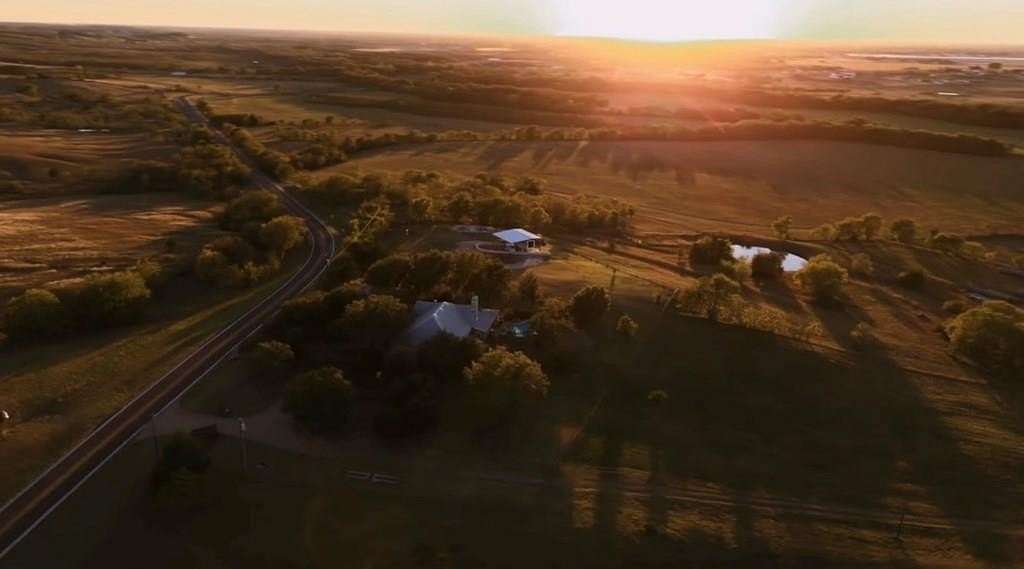 161 Acres of Improved Land for Sale in Palmer, Texas