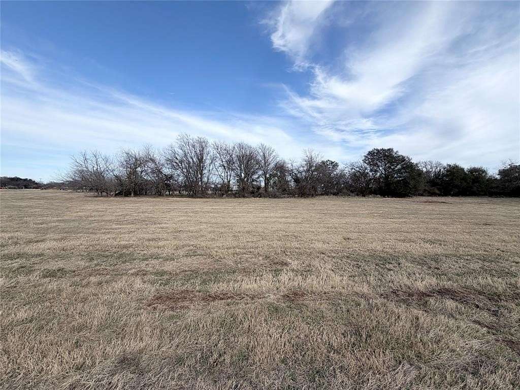 1 Acre of Residential Land for Sale in Whitney, Texas