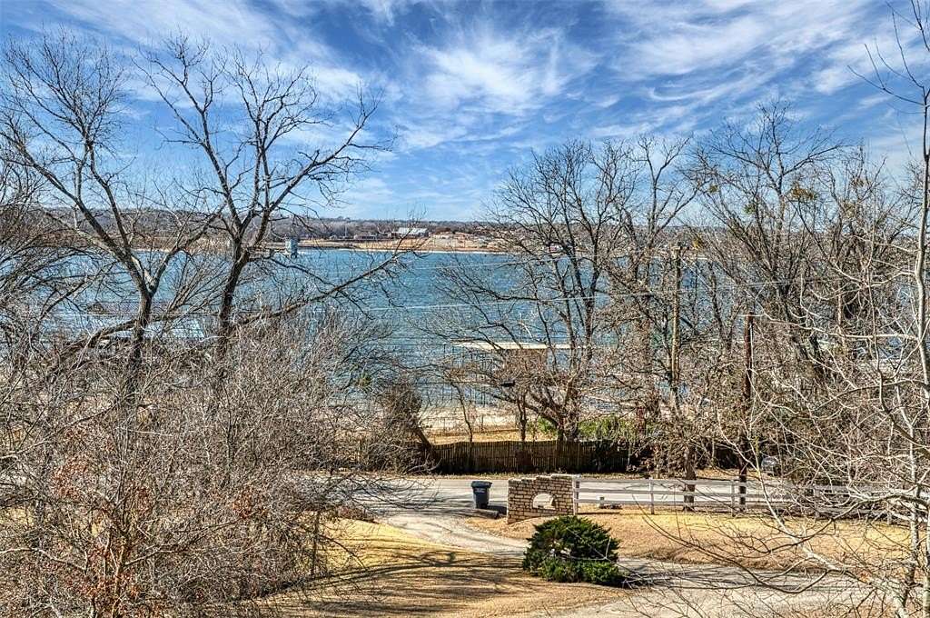 1.57 Acres of Land with Home for Sale in Willow Park, Texas