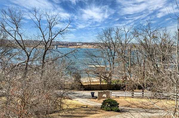 1.57 Acres of Land with Home for Sale in Willow Park, Texas