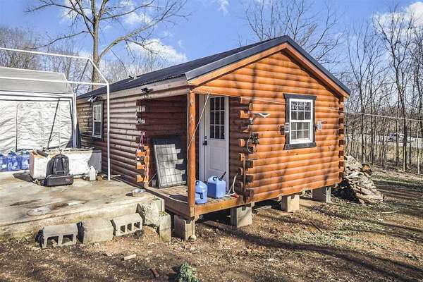 1.87 Acres of Residential Land for Sale in Smiths Grove, Kentucky