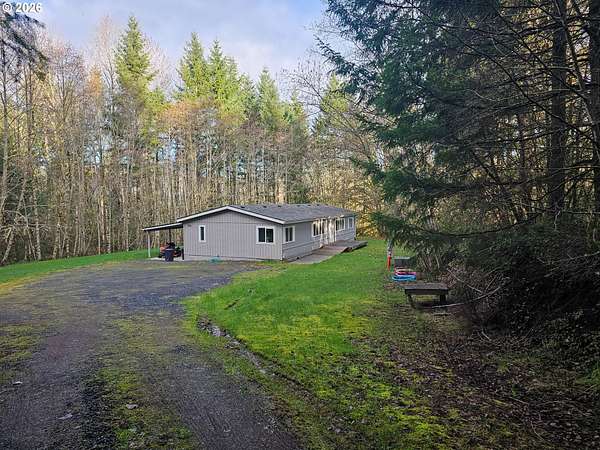 2.5 Acres of Land with Home for Sale in Silver Lake, Washington