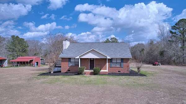 14.9 Acres of Land with Home for Sale in Poulan, Georgia