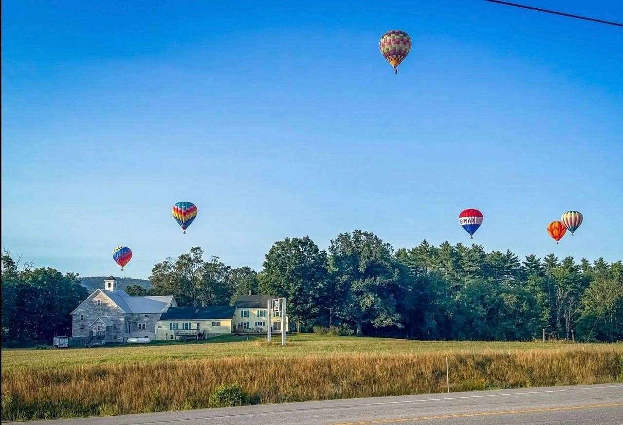 4 Acres of Mixed-Use Land for Sale in Pittsfield, New Hampshire