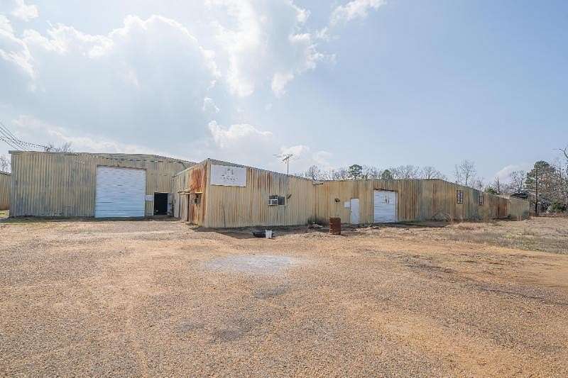 8.8 Acres of Commercial Land for Sale in Houston, Mississippi