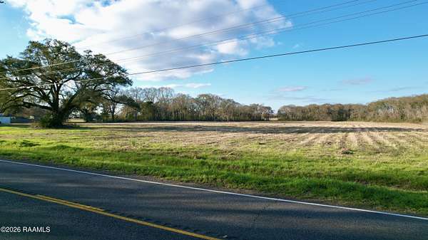 6.16 Acres of Residential Land for Sale in Youngsville, Louisiana