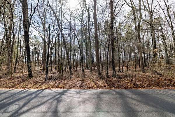 0.53 Acres of Residential Land for Sale in Kenbridge, Virginia