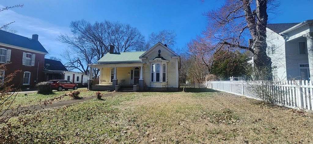 1.8 Acres of Land with Home for Sale in Huntingdon, Tennessee