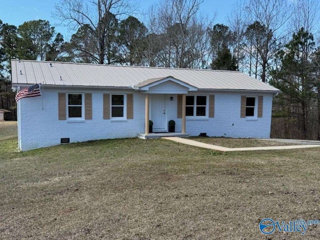 6.64 Acres of Land with Home for Sale in Somerville, Alabama