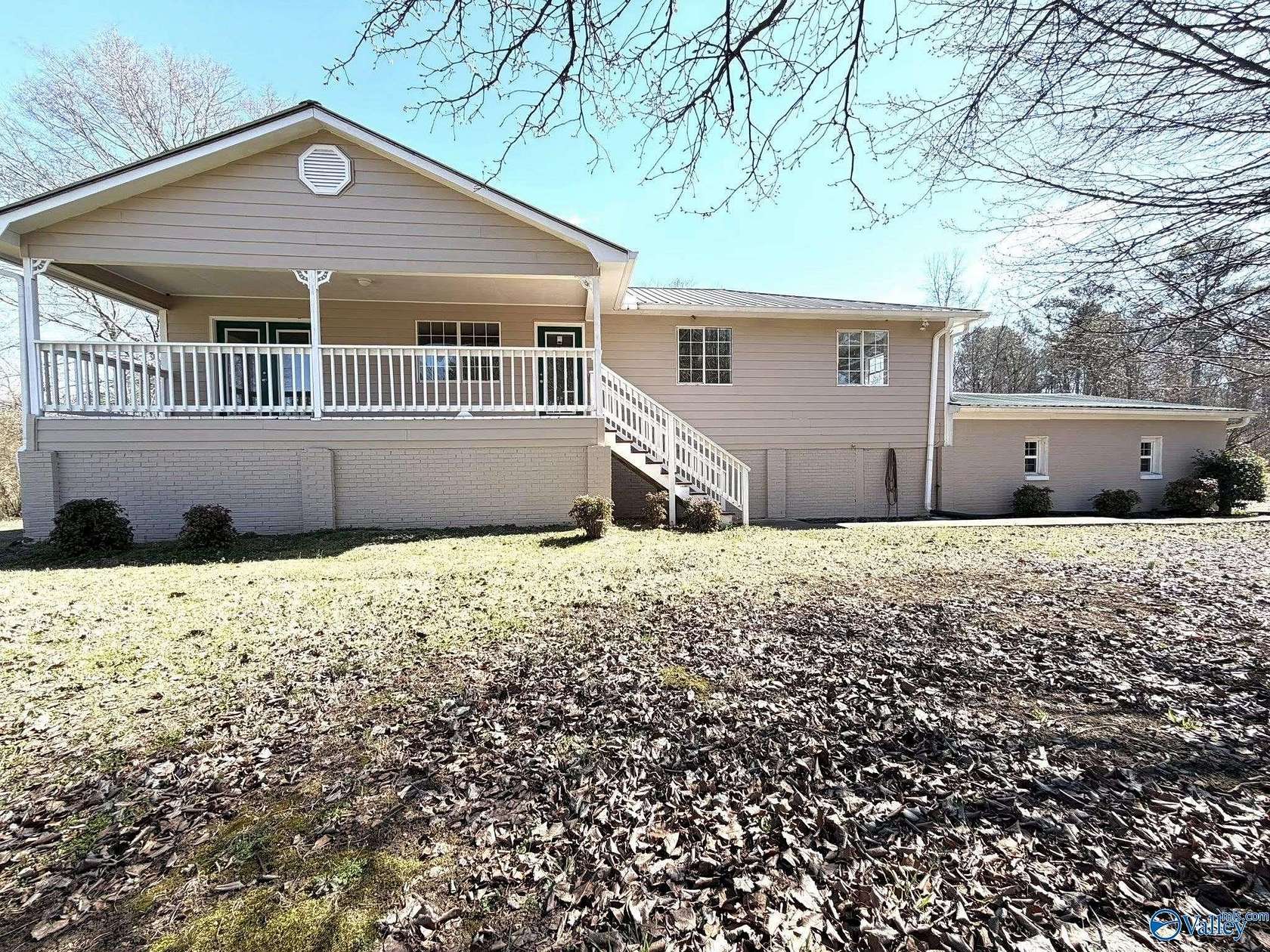 2 Acres of Land with Home for Sale in Crossville, Alabama