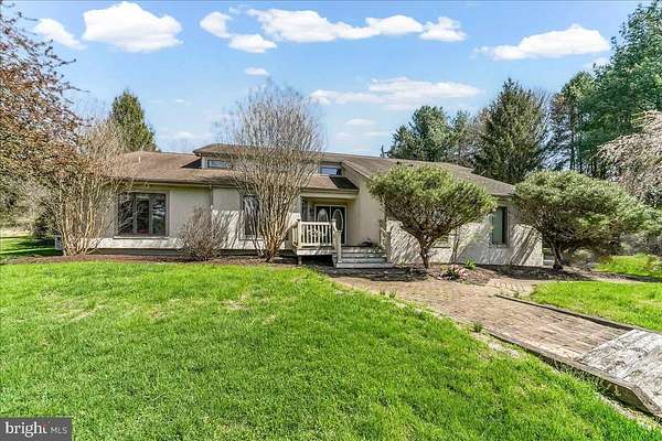 2.3 Acres of Land with Home for Sale in Kennett Square, Pennsylvania