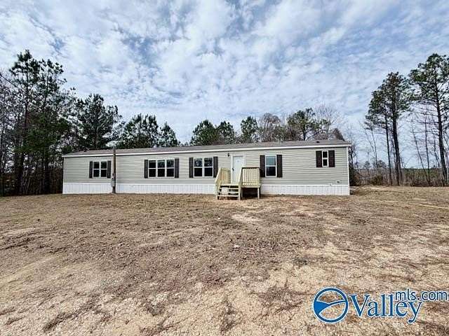 4.59 Acres of Land with Home for Sale in Guin, Alabama