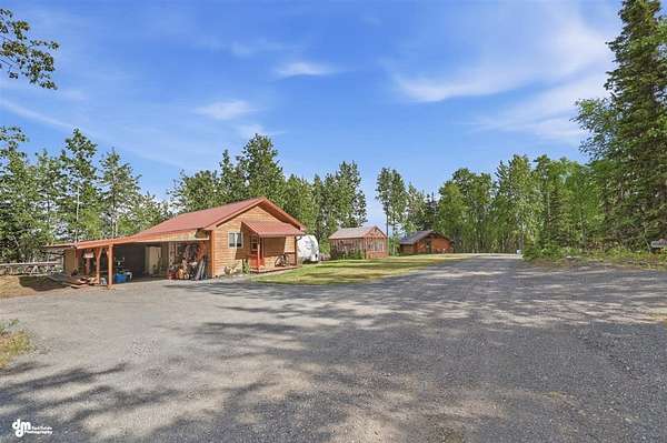 1.72 Acres of Land with Home for Sale in Sterling, Alaska
