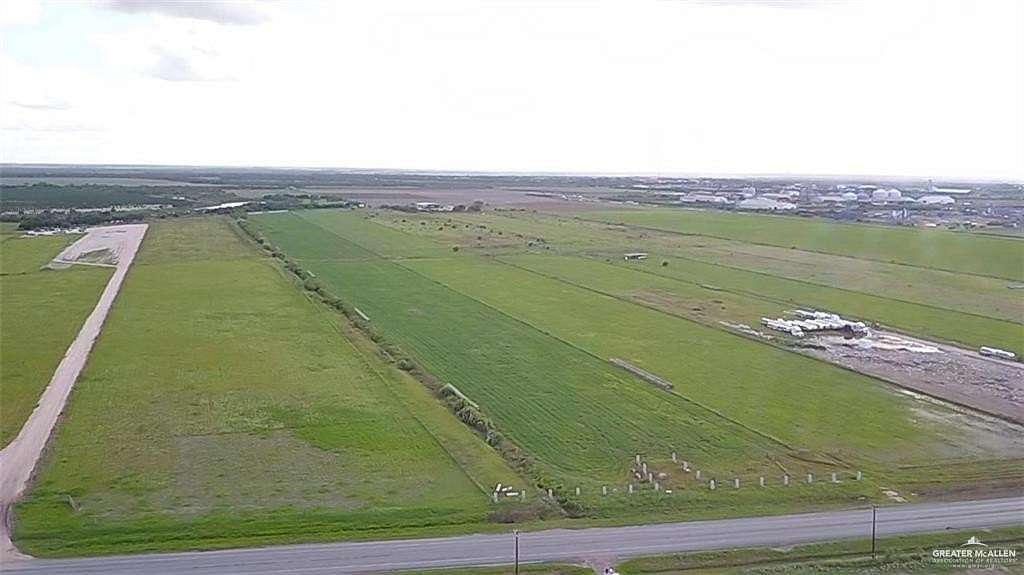 10 Acres of Residential Land for Sale in Progreso Lakes, Texas