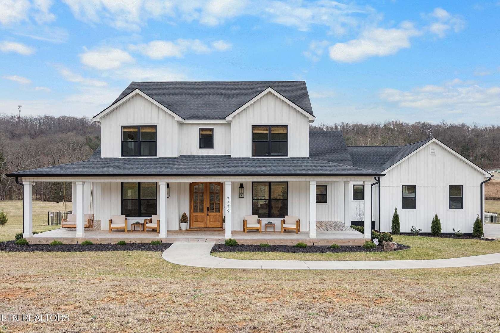 4 Acres of Land with Home for Sale in Knoxville, Tennessee