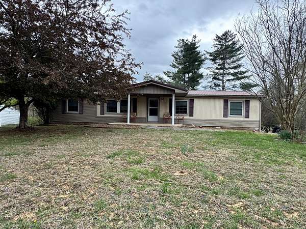 2.5 Acres of Land with Home for Sale in Jamestown, Kentucky