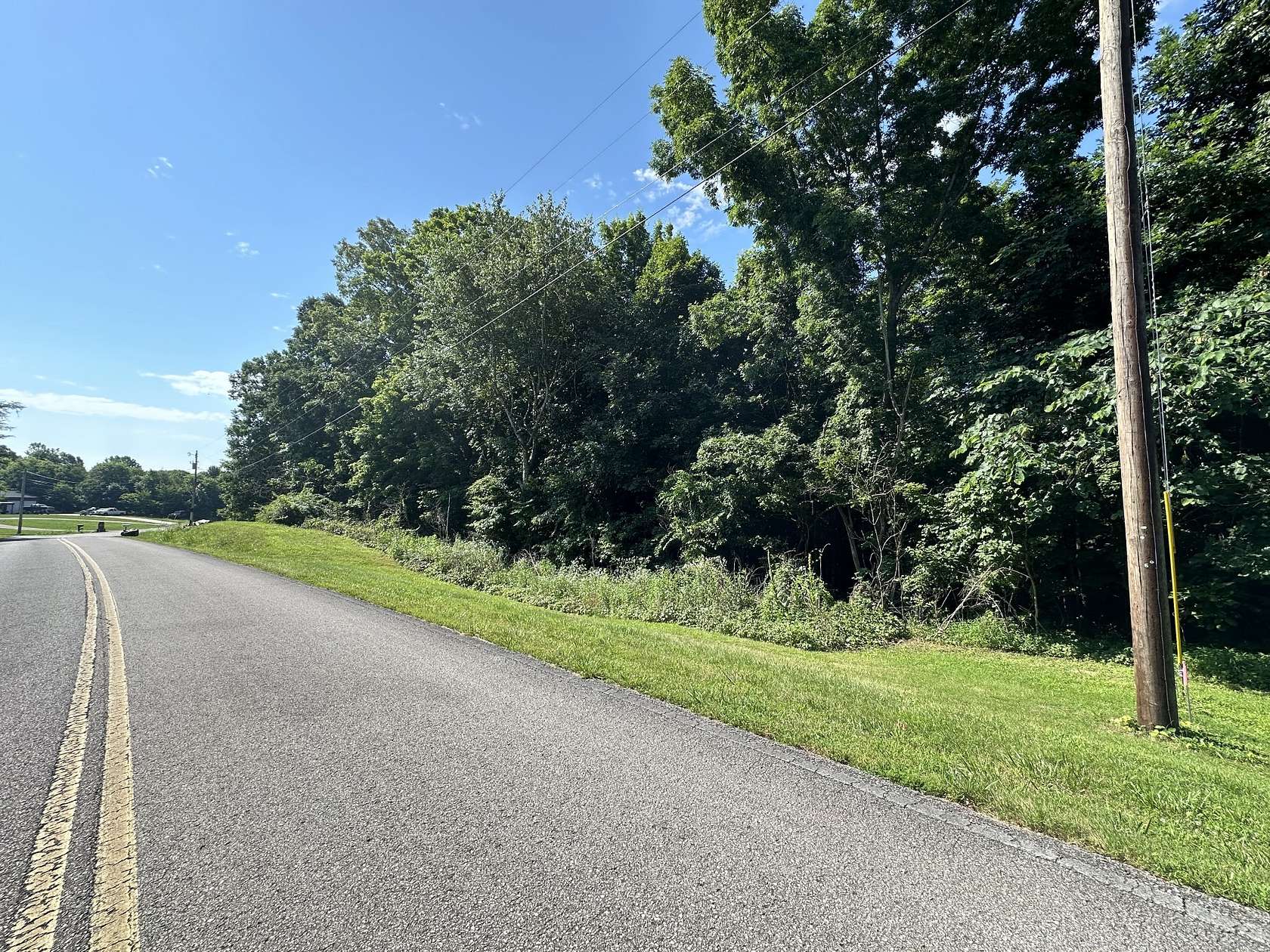 1.54 Acres of Residential Land for Sale in Indian Mound, Tennessee