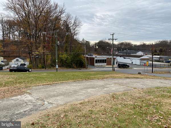 0.28 Acres of Commercial Land for Sale in Triangle, Virginia