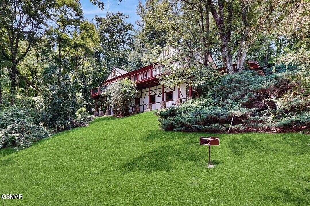 2 Acres of Land with Home for Sale in Sevierville, Tennessee