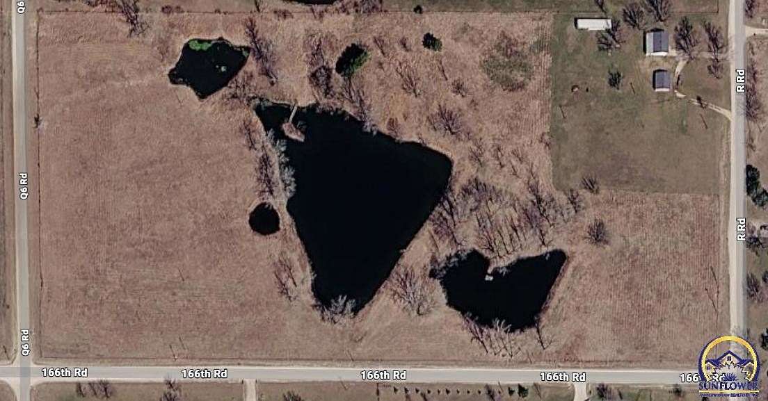 16.5 Acres of Recreational Land for Sale in Mayetta, Kansas