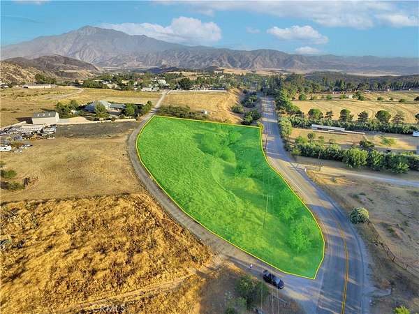 2 Acres of Residential Land for Sale in Banning, California