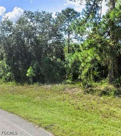 0.32 Acres of Residential Land for Sale in LaBelle, Florida