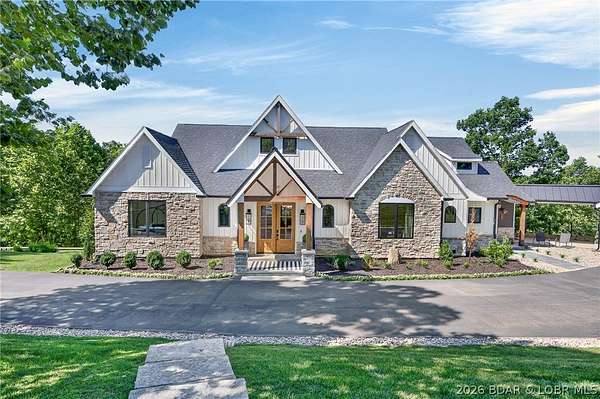 3.13 Acres of Land with Home for Sale in Lake Ozark, Missouri