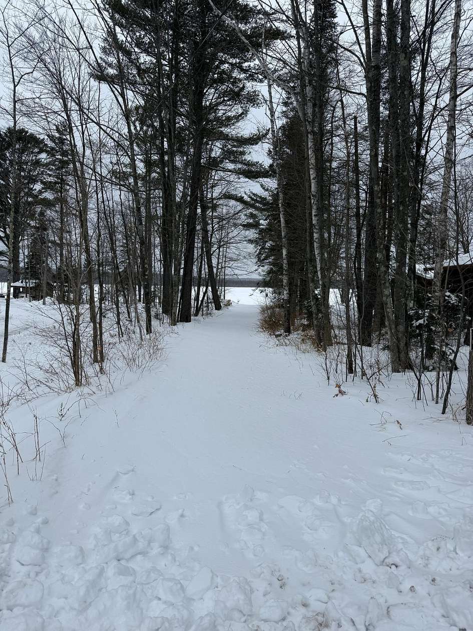 1.33 Acres of Land for Sale in Crandon, Wisconsin