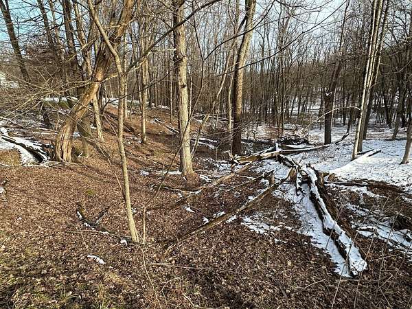 0.32 Acres of Residential Land for Sale in Howard, Ohio