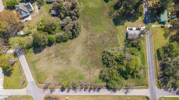 1.73 Acres of Residential Land for Sale in Warsaw, North Carolina