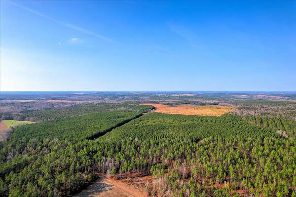 84 Acres of Improved Recreational Land for Sale in Wrens, Georgia