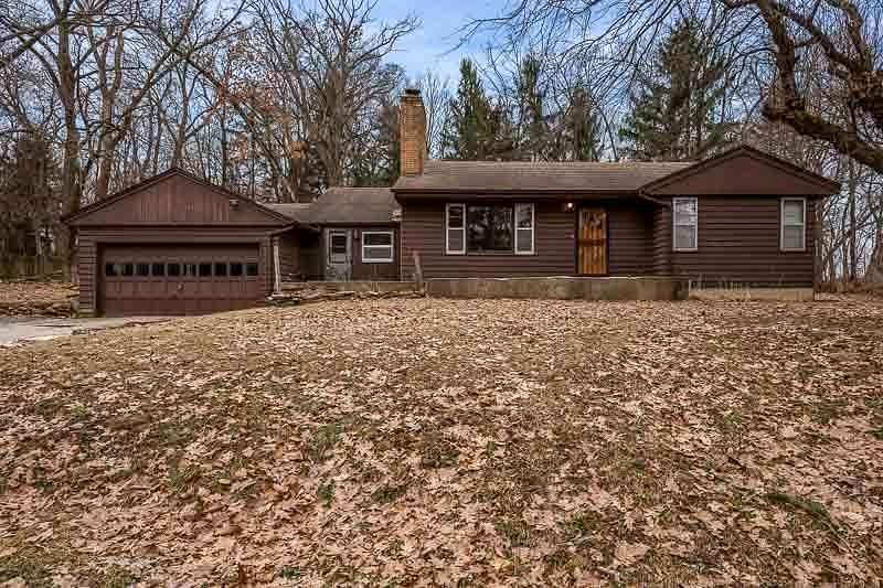 4 Acres of Land with Home for Sale in Caledonia, Illinois