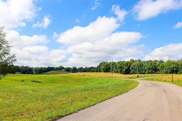 1 Acre of Residential Land for Sale in Bowling Green, Kentucky