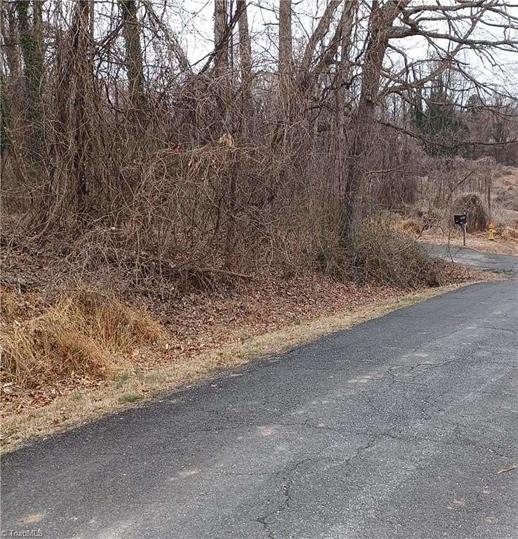 2.9 Acres of Commercial Land for Sale in Mount Airy, North Carolina