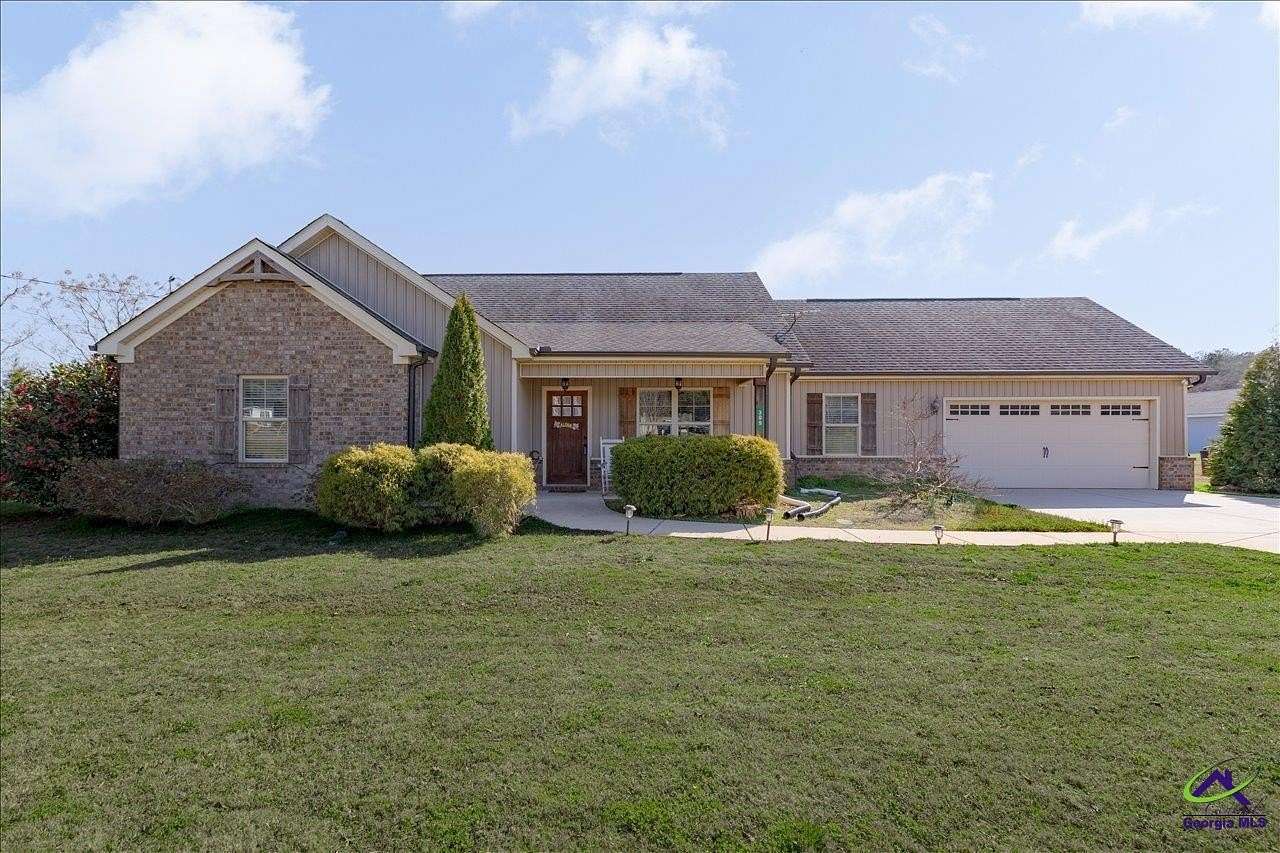 2.27 Acres of Land with Home for Sale in Jackson, Georgia